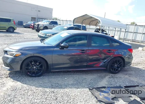 2022 Honda Civic Sport z USA, uszkodzony, nr VIN 2HGFE2F57NH596741